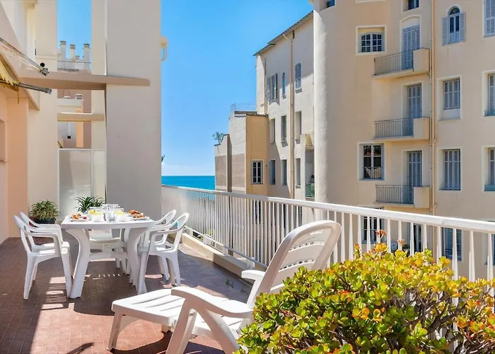 Le Casino - Rooftop - Parking Prive - Bord De Apartamento Menton